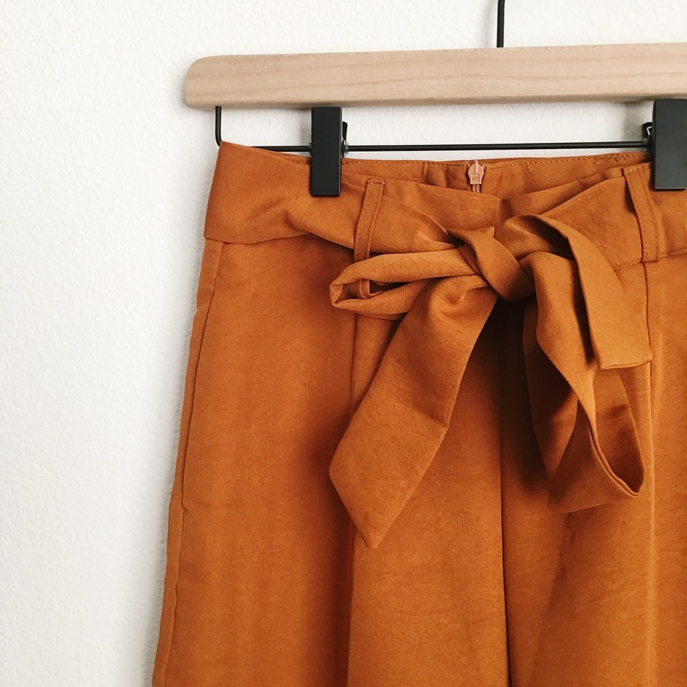 Brown Waist Tie Wide Leg Cropped Pants - Picture 4 of 5